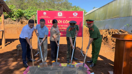 Nhôm Đắk Nông - TKV hỗ trợ 200 triệu đồng xây nhà cho hộ nghèo, gia đình chính sách
