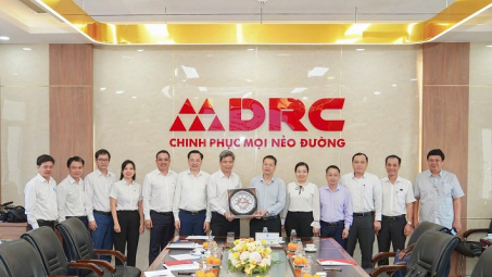 Chủ tịch UBND TP. Đà Nẵng làm việc với DRC về mở rộng thị trường, phát triển sản xuất