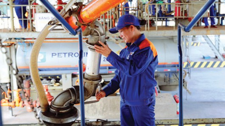 Petrolimex Hà Nội: 70 năm giữ dòng chảy năng lượng của Thủ đô