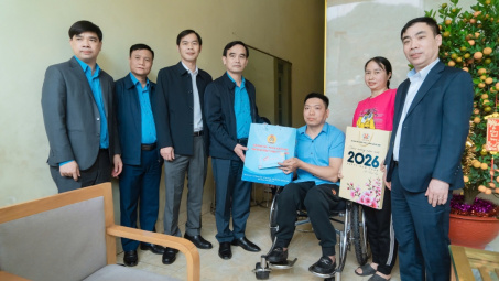 Than Thống Nhất: Ấm áp nghĩa tình, trọn vẹn “Tết Thợ Mỏ”