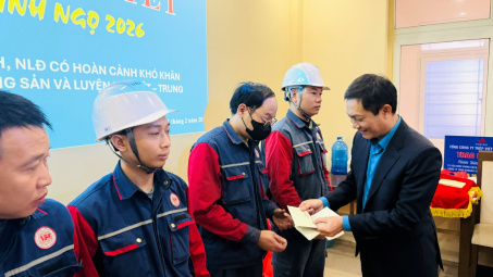 Công đoàn Công Thương Việt Nam chăm lo Tết cho người lao động