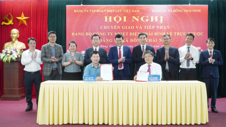 Chuyển giao Đảng bộ Công ty Nhiệt điện Thái Bình về trực thuộc Đảng bộ xã Đông Thái Ninh, tỉnh Hưng Yên