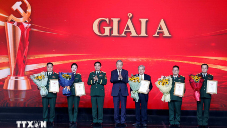 Tổng Bí thư Tô Lâm dự tổng kết, trao giải cuộc thi "Vững bước dưới cờ Đảng"