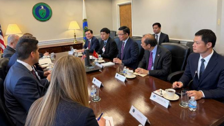 Thúc đẩy triển khai đúng tiến độ các dự án năng lượng của doanh nghiệp Hoa Kỳ tại Việt Nam