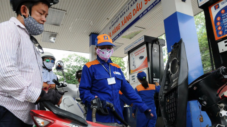 Thủ tướng giao Bộ Công Thương xây dựng các kịch bản tiết kiệm năng lượng và đẩy mạnh tuyên truyền trong xã hội