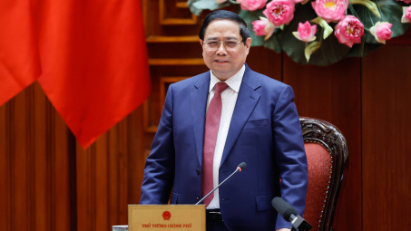 Thủ tướng chỉ đạo triển khai sớm việc sản xuất, sử dụng xăng E10