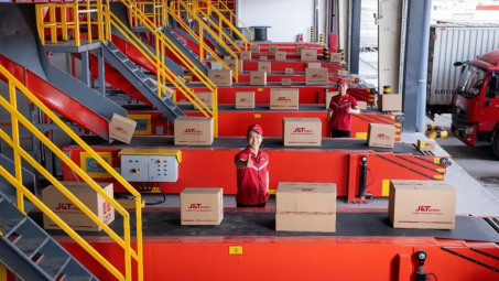 VALOMA LOGFAIR 2026: J&T Express đồng hành phát triển nguồn nhân lực và chuyển đổi số trong ngành Logistics