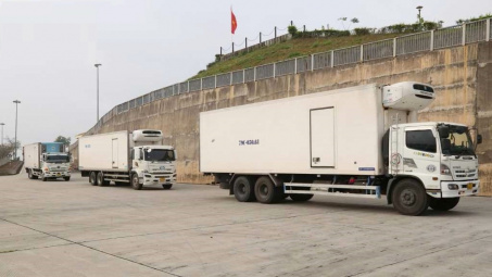 Quảng Ninh: Hoạt động xuất nhập khẩu qua các cửa khẩu khởi sắc ngay sau kỳ nghỉ Tết