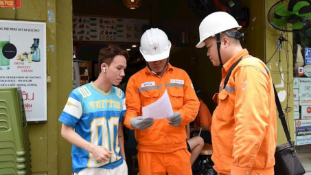 Hà Nội thúc đẩy tiết kiệm điện, hướng tới phát triển xanh