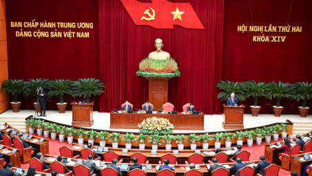 Ngày làm việc thứ hai của Hội nghị Trung ương 2 khóa XIV