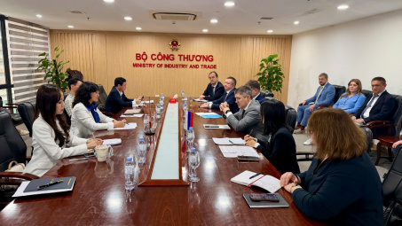 Thúc đẩy hợp tác thương mại, đầu tư và sản xuất công nghiệp giữa Việt Nam và tỉnh Perm Krai, Liên bang Nga