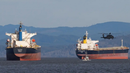 Giá xăng dầu hôm nay 5/3: Thị trường theo dõi diễn biến vận tải dầu qua eo biển Hormuz