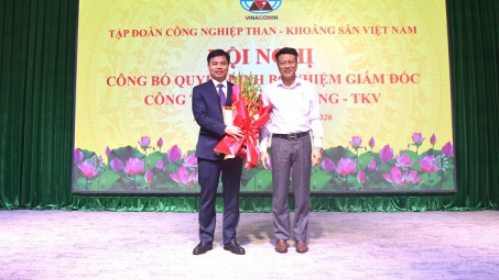 Công bố quyết định bổ nhiệm Giám đốc Công ty Nhôm Đắk Nông - TKV