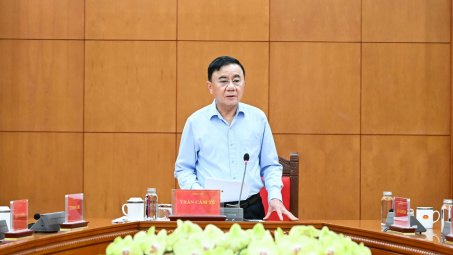 Kết luận của Bộ Chính trị về tiếp tục tháo gỡ khó khăn, vướng mắc cho các dự án tồn đọng kéo dài