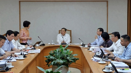 Phó Thủ tướng Thường trực Phạm Gia Túc: Cắt giảm thủ tục hành chính nhưng không buông lỏng quản lý