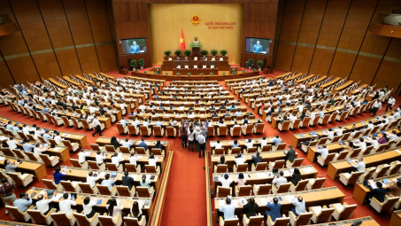 Bắt đầu Đợt 2 Kỳ họp thứ Nhất, Quốc hội họp, cho ý kiến về 04 Nghị quyết quan trọng