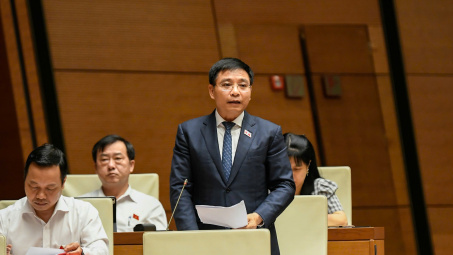 Phát triển các động lực tăng trưởng mới, mở rộng hợp lý chính sách tài khóa