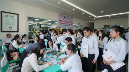 Đà Nẵng: Hơn 200 doanh nghiệp tham gia tuyển dụng tại Ngày hội việc làm 2026 Trường Đại học Đông Á