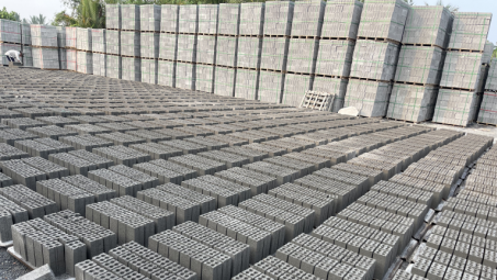 Khuyến công quốc gia “tiếp lực” sản xuất gạch không nung: Tăng năng suất, giảm chi phí, hướng tới phát triển xanh