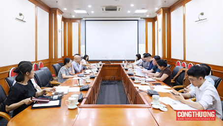 Đẩy mạnh chuyển đổi số và chuyển đổi xanh: “Đòn bẩy” hiện đại hóa ngành logistics Việt Nam