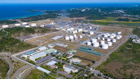 Việt Nam giữ vững phòng tuyến xăng dầu giữa cơn bão giá khu vực và thế giới