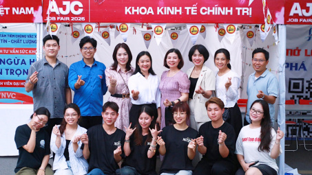 Khoa Kinh tế chính trị (Học viện Báo chí và Tuyên truyền) gắn kết đào tạo với thực tiễn