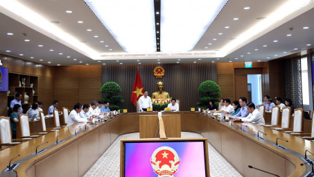 Khẩn trương hoàn thiện Nghị định triển khai cơ chế đặc thù về phát triển năng lượng giai đoạn 2026-2030