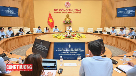 Bộ trưởng Lê Mạnh Hùng: Công tác xây dựng pháp luật, thể chế phải chuyển mạnh từ tư duy quản lý sang kiến tạo phát triển