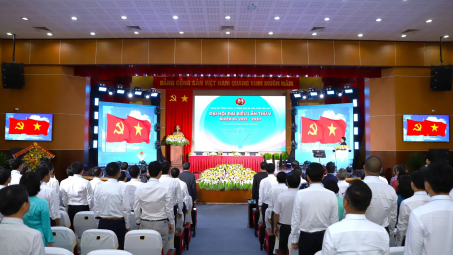 Thực tiễn công tác xây dựng, bảo vệ nền tảng tư tưởng của Đảng gắn với nâng cao năng lực cạnh tranh từ Mô hình “Chi bộ bốn tốt” tại PVFCCo - Phú Mỹ