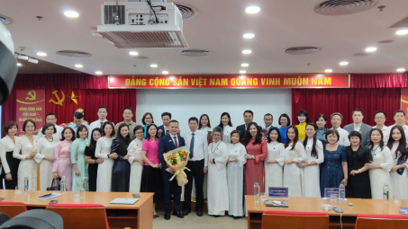 Hà Nội hỗ trợ doanh nghiệp tiếp cận hiệu quả dịch vụ hành chính công