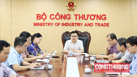 Bộ Công Thương đẩy mạnh tuyên truyền sử dụng năng lượng tiết kiệm, hiệu quả