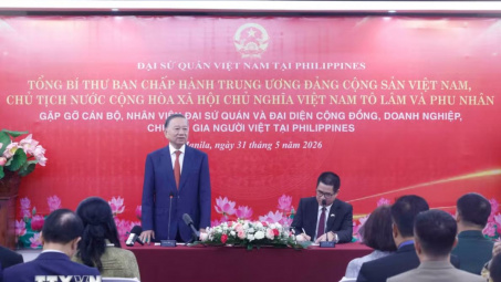 Tổng Bí thư, Chủ tịch nước gặp gỡ đại diện cộng đồng người Việt tại Philippines