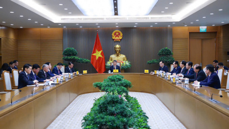 Thủ tướng Lê Minh Hưng điện đàm với Thủ tướng Trung Quốc Lý Cường