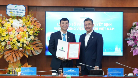 Petrovietnam trao quyết định giao nhiệm vụ Viện trưởng Viện Dầu khí Việt Nam