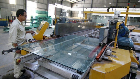 Chính thức áp thuế chống bán phá giá với kính nổi không màu Indonesia và Malaysia