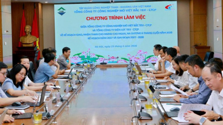 Việt Bắc TKV và Điện lực TKV tăng cường liên kết trong chuỗi than - điện