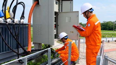 Phụ tải lần đầu vượt 20.000 MW: EVNNPC chủ động các giải pháp bảo đảm điện mùa nắng nóng