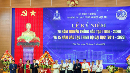 Trường Đại học Công nghiệp Việt Trì: 70 năm vun đắp nguồn nhân lực cho ngành Công Thương và đất nước