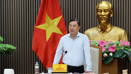 Sửa đổi Nghị định về kinh doanh xăng dầu với trọng tâm tái cơ cấu hệ thống phân phối, giảm khâu trung gian, tăng cường minh bạch và hiệu quả