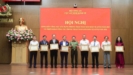 EVNGENCO1 được Bộ Công an tặng Bằng khen trong phong trào toàn dân bảo vệ an ninh Tổ quốc năm 2025