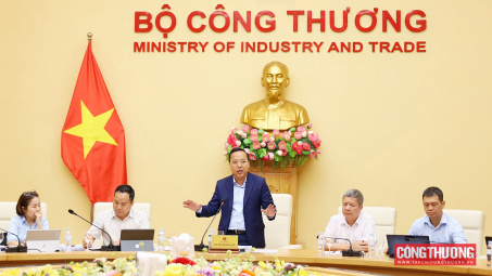 [CHÙM ẢNH] Bộ Công Thương họp định kỳ rà soát kết quả triển khai thực hiện Nghị quyết 70-NQ/TW