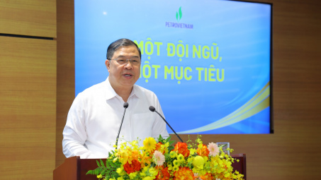 Phó Thủ tướng Thường trực Chính phủ Phạm Gia Túc: Petrovietnam đóng góp quan trọng vào ổn định kinh tế vĩ mô, bảo đảm các cân đối lớn của nền kinh tế