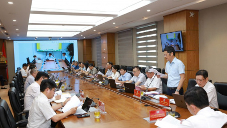 Chủ tịch HĐTV TKV Ngô Hoàng Ngân làm việc với Tổng công ty Công nghiệp mỏ Việt Bắc về nhiệm vụ sản xuất kinh doanh năm 2026