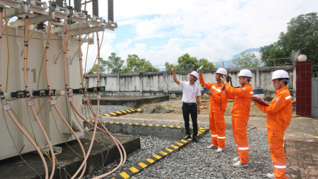 Công ty Điện lực Lai Châu chủ động bảo đảm an toàn lưới điện mùa mưa bão
