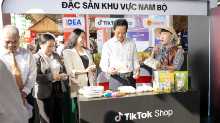Phát triển thương mại điện tử bền vững qua mỗi lựa chọn mua sắm thông minh