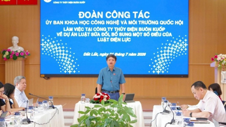 Đoàn công tác của Quốc hội khảo sát thực tế tại Công ty Thủy điện Buôn Kuốp