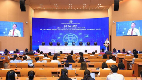 Hà Nội ra mắt nền tảng Cổng Thông tin điện tử thành phố và các trang thông tin thành phần