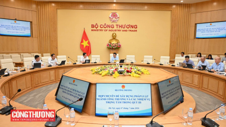 Bộ Công Thương họp chuyên đề về xây dựng pháp luật, triển khai nhiệm vụ trọng tâm trong Quý III