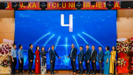 HUIT: Lễ ra mắt câu lạc bộ Doanh nghiệp và kết nạp hội viên mới