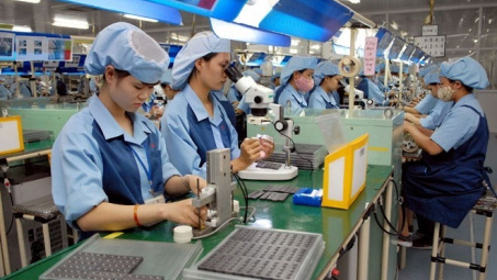Nửa cuối tháng 7, cán cân thương mại đảo chiều, xuất siêu gần 340 triệu USD
